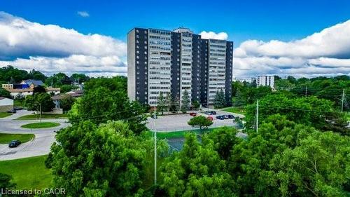509-225 Harvard Place, Waterloo, ON - Outdoor