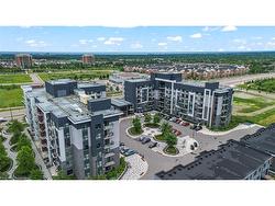 121-102 Grovewood Common  Oakville, ON L6H 0X2