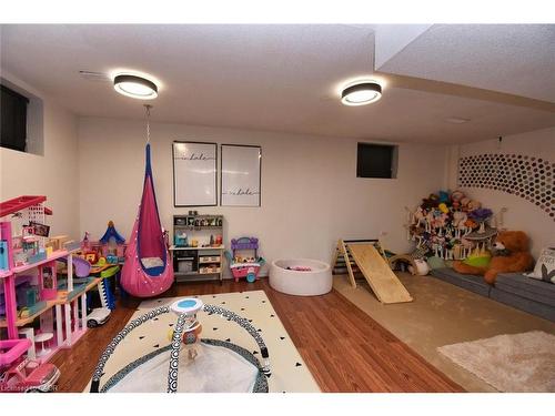 14 Basin Crescent, Hamilton, ON - Indoor Photo Showing Other Room