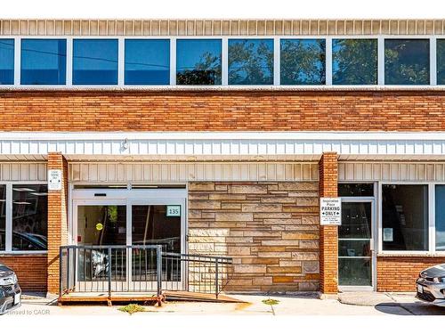 135 Rebecca Street, Hamilton, ON 