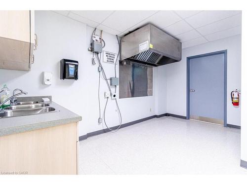 135 Rebecca Street, Hamilton, ON 