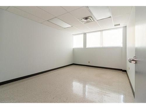 135 Rebecca Street, Hamilton, ON 