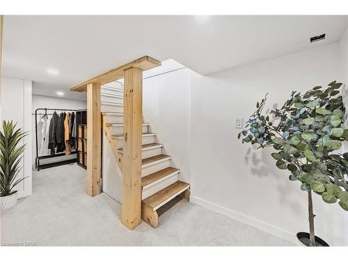 289 Cumberland Avenue, Hamilton, ON - Indoor Photo Showing Other Room