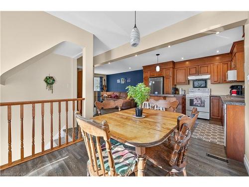 579 Upper Sherman Avenue, Hamilton, ON - Indoor Photo Showing Dining Room