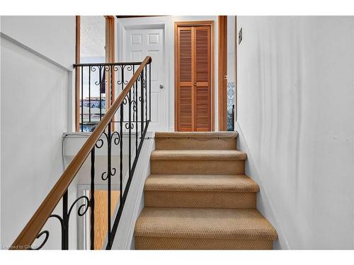 579 Upper Sherman Avenue, Hamilton, ON - Indoor Photo Showing Other Room