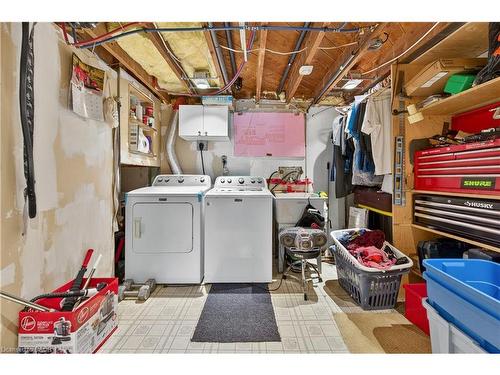 579 Upper Sherman Avenue, Hamilton, ON - Indoor Photo Showing Laundry Room