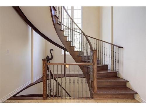 3308 Granite Gate, Burlington, ON - Indoor Photo Showing Other Room