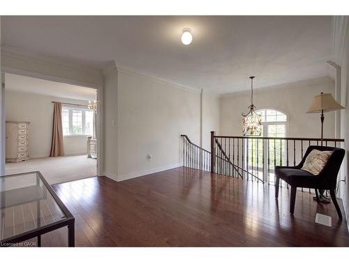3308 Granite Gate, Burlington, ON - Indoor Photo Showing Other Room