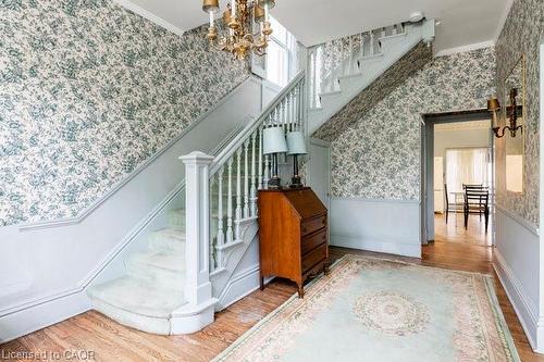 142 Aberdeen Avenue, Hamilton, ON - Indoor Photo Showing Other Room