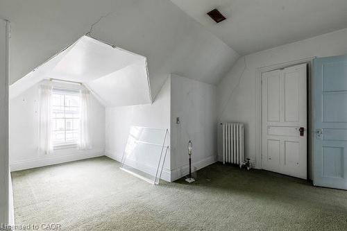 142 Aberdeen Avenue, Hamilton, ON - Indoor Photo Showing Other Room