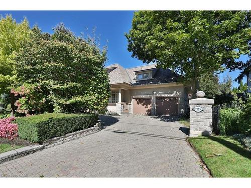 27-2165 Stavebank Road, Mississauga, ON - Outdoor