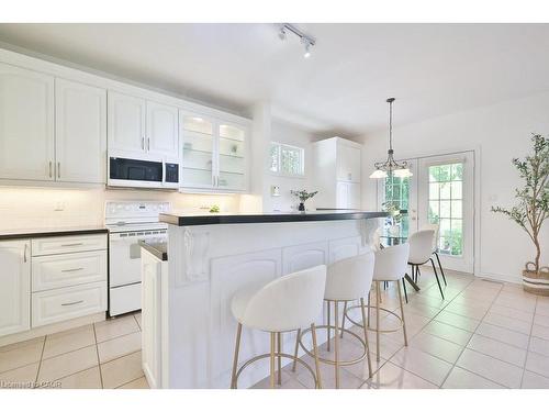 27-2165 Stavebank Road, Mississauga, ON - Indoor Photo Showing Kitchen