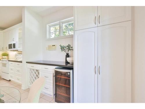 27-2165 Stavebank Road, Mississauga, ON - Indoor Photo Showing Kitchen