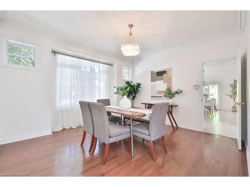27-2165 Stavebank Road, Mississauga, ON - Indoor Photo Showing Dining Room