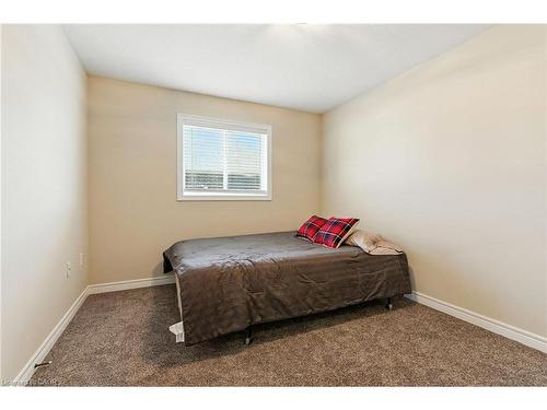 50 Fairgrounds Drive, Hamilton, ON - Indoor Photo Showing Bedroom