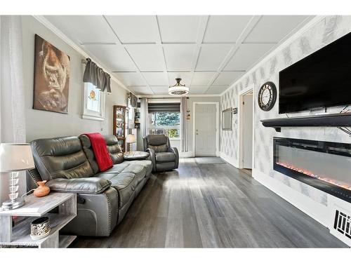 313 Graham Avenue S, Hamilton, ON - Indoor Photo Showing Living Room With Fireplace