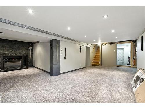 313 Graham Avenue S, Hamilton, ON - Indoor