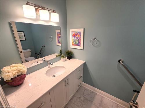 1 Monsignor Henkey Terrace, Hamilton, ON - Indoor Photo Showing Bathroom