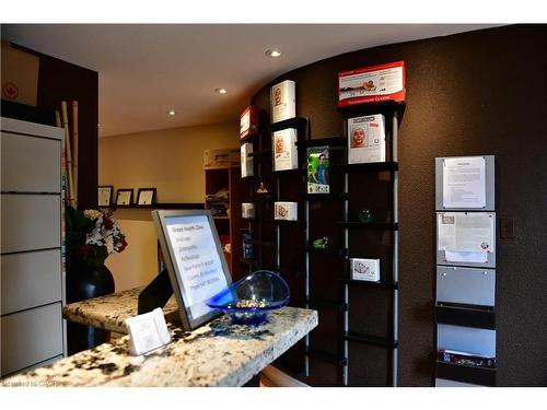 265 Queen Street S, Mississauga, ON 