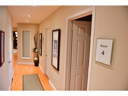 265 Queen Street S, Mississauga, ON 