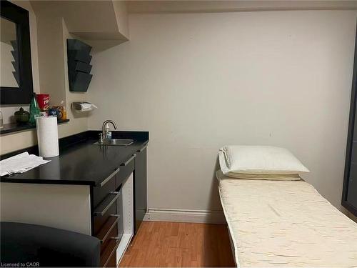 265 Queen Street S, Mississauga, ON 