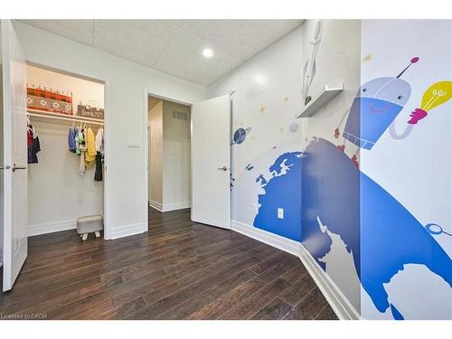2-2920 Headon Forest Drive, Burlington, ON - Indoor Photo Showing Other Room