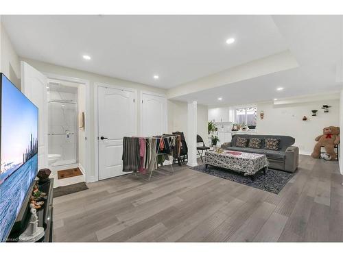 22 Wainwright Drive, Brampton, ON - Indoor