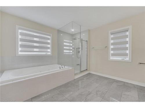 22 Wainwright Drive, Brampton, ON - Indoor Photo Showing Bathroom