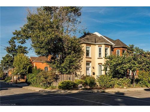 467 King William Street, Hamilton, ON - Outdoor