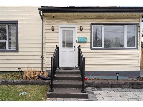 1019 Beach Boulevard, Hamilton, ON - Outdoor