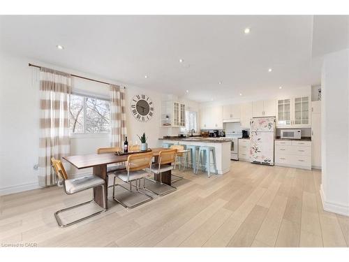 1019 Beach Boulevard, Hamilton, ON - Indoor Photo Showing Dining Room