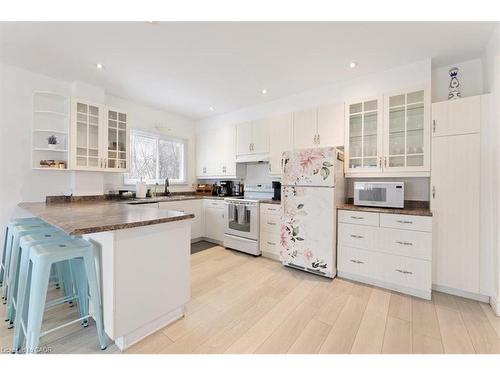 1019 Beach Boulevard, Hamilton, ON - Indoor Photo Showing Kitchen With Double Sink