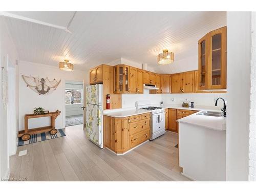 1019 Beach Boulevard, Hamilton, ON - Indoor Photo Showing Kitchen With Double Sink