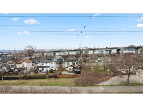 1019 Beach Boulevard, Hamilton, ON - Outdoor