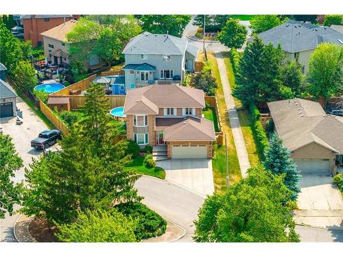 10 Shadowdale Drive, Stoney Creek, ON - Outdoor
