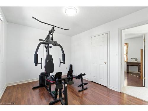 10 Shadowdale Drive, Stoney Creek, ON - Indoor Photo Showing Gym Room