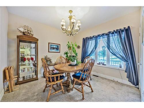 255 Rogers Road, Listowel, ON - Indoor Photo Showing Dining Room