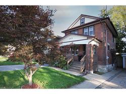 409 Wellington Street N Kitchener, ON N2H 5L3