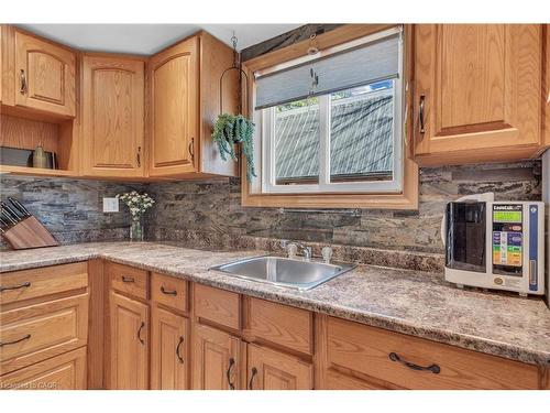 109 Mcnab Street E, Port Dover, ON - Indoor Photo Showing Kitchen