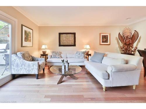 68 Tradewind Drive, Oakville, ON - Indoor Photo Showing Living Room