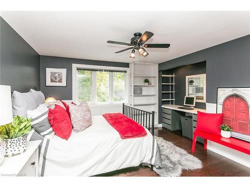 358 Green Acres Drive, Waterloo, ON - Indoor Photo Showing Bedroom