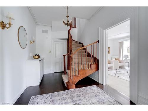 1427 Ontario Street, Burlington, ON 