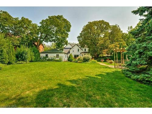 1427 Ontario Street, Burlington, ON 