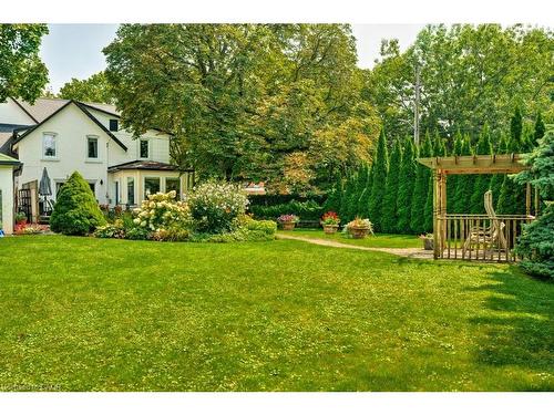 1427 Ontario Street, Burlington, ON 