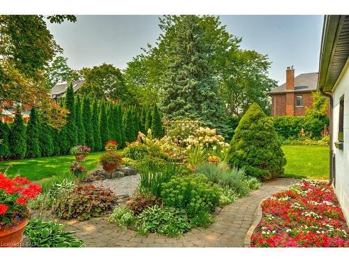 1427 Ontario Street, Burlington, ON 