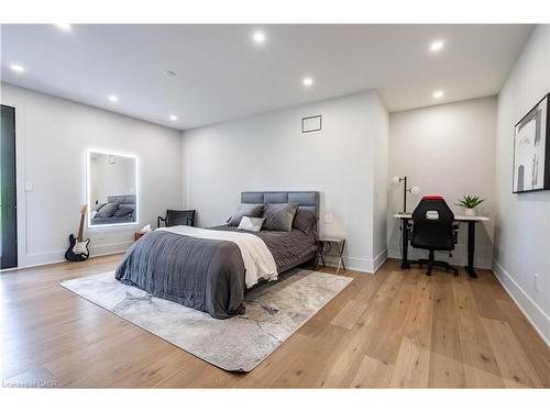 13311 Sixth Line Nassagaweya, Milton, ON - Indoor Photo Showing Bedroom