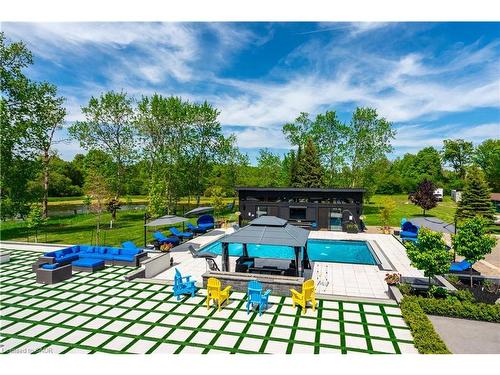 13311 Sixth Line Nassagaweya, Milton, ON - Outdoor With In Ground Pool