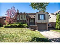 45 Amberwood Street  Stoney Creek, ON L8J 1J1