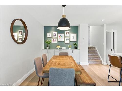 374 Magnolia Drive, Hamilton, ON - Indoor Photo Showing Dining Room