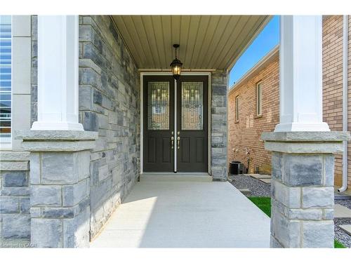 15 Robarts Drive, Ancaster, ON - Outdoor